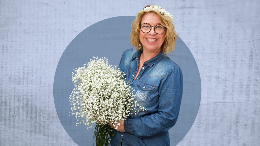 Anne Dinkel Thumbnail mit blauer Transparenz