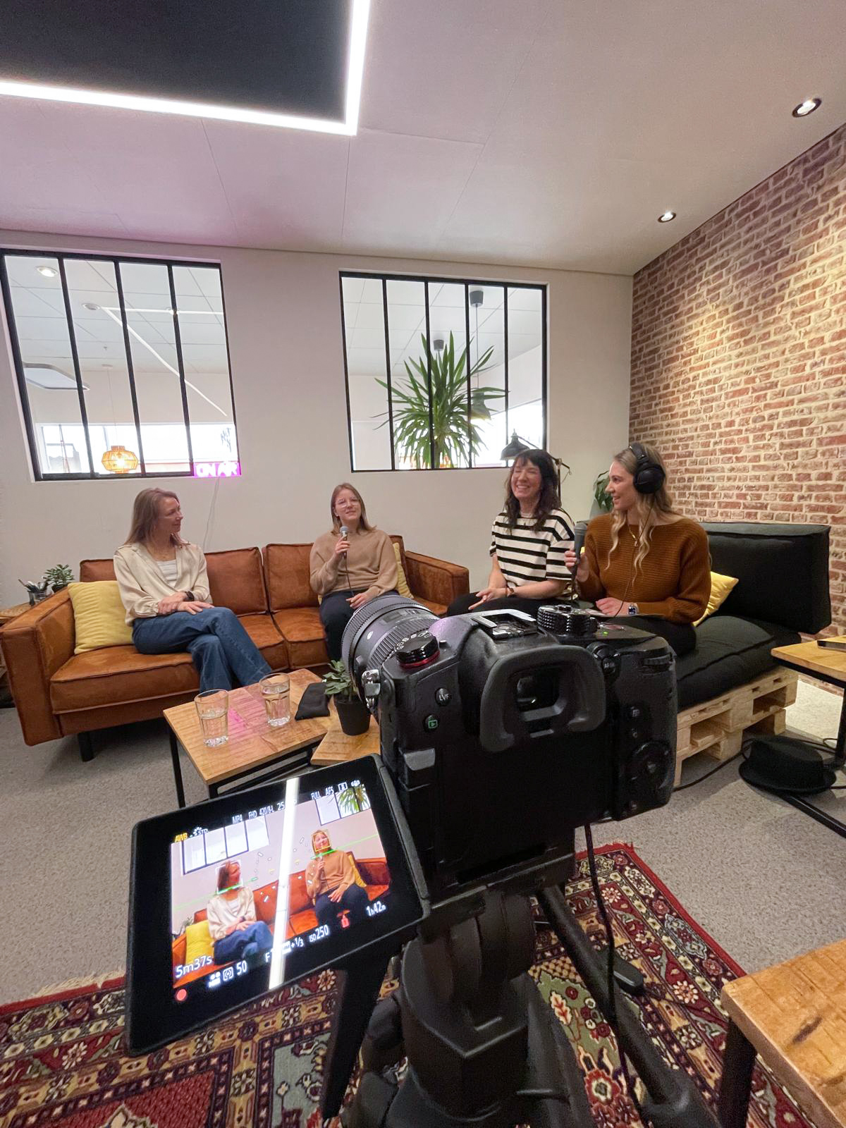 Ellen Kimmel und Tine Haupt interviewen Monika Jandl-Meisner und Anika Menz